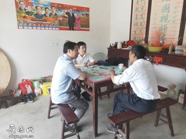 會議聽取了姚河鄉及各村掃国产麻豆91在线无码观看黑除惡專項鬥爭工作開展情況的匯報