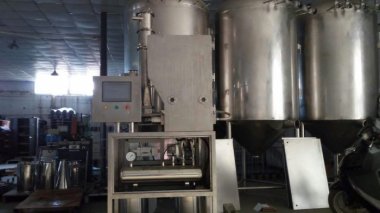 從91麻豆视频网站廠家談如何選擇中藥粉碎機